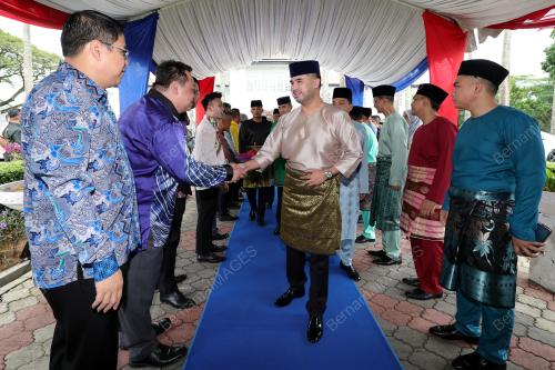 TUNKU IDRIS ISKANDAR SULTAN IBRAHIM