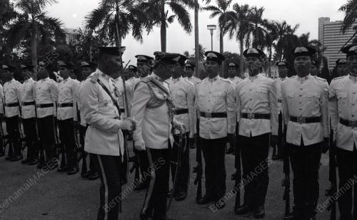 SULTAN ISKANDAR