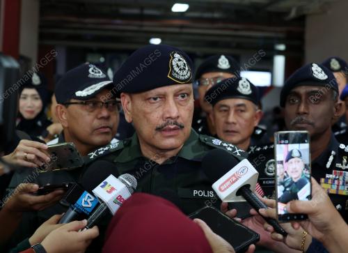DATUK SERI AZMI ABU KASSIM