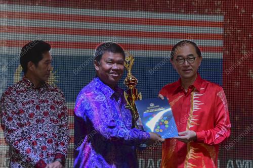 DATUK DR MAH HANG SOON