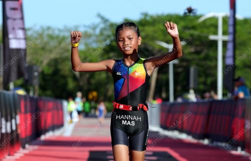 IRONMAN 70.3 DESARU COAST