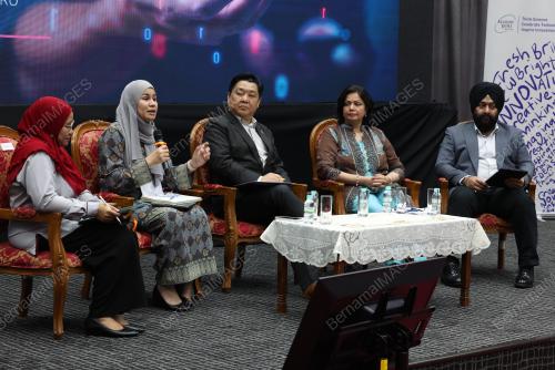 DATUK SERI MOHAMAD HASAN