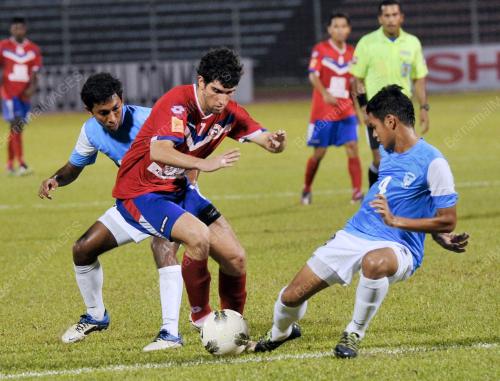 JB09_14052012_LIGA_PERDANA_2012