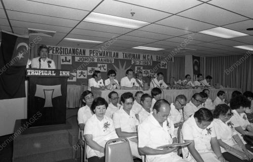 JB09_15012015_PERSIDANGAN_MCA