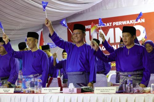 DATUK HASNI MOHAMAD