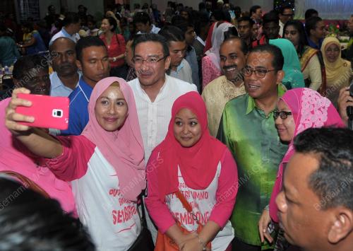 JB09_15112015_HARI_DEEPAVALI