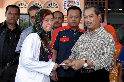 MUHYIDDIN YASSIN