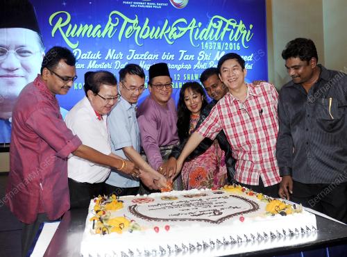 JB09_17072016_RUMAH_TERBUKA