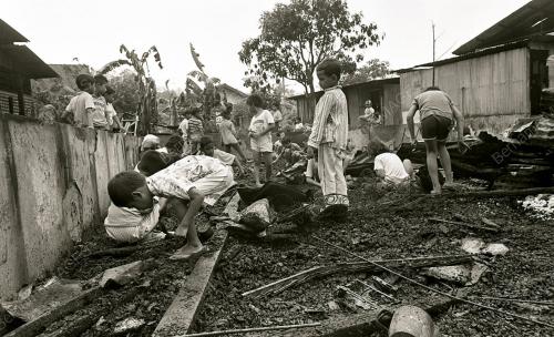 KEBAKARAN DI KAMPUNG UBI