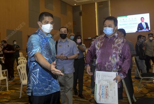 DATUK SERI MOHAMED AZMIN ALI