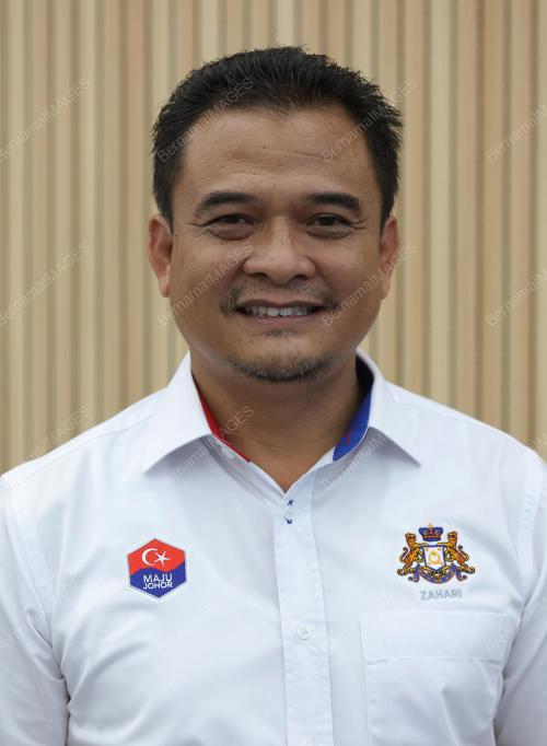DATUK ZAHARI SARIP