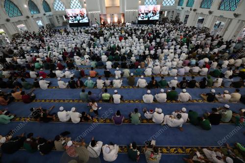 DATUK ONN HAFIZ GHAZI