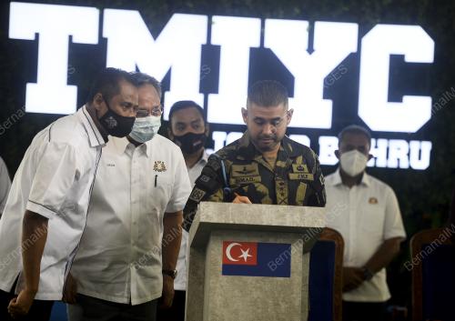 TUNKU ISMAIL SULTAN IBRAHIM