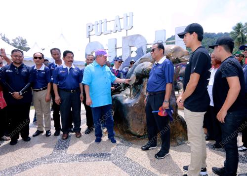 JB09_22082016_SULTAN_JOHOR