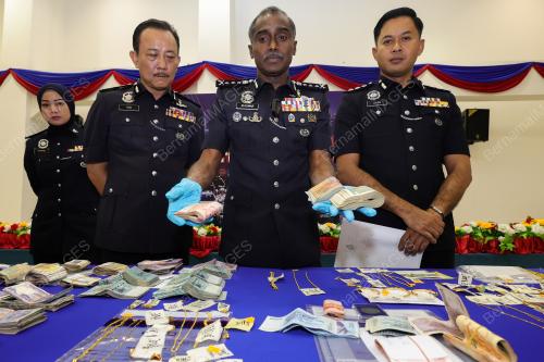 DATUK M KUMAR