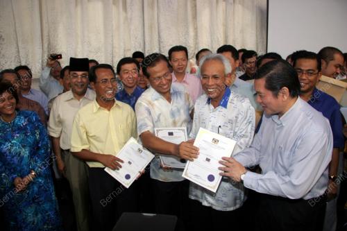 ABDUL GHANI OTHMAN