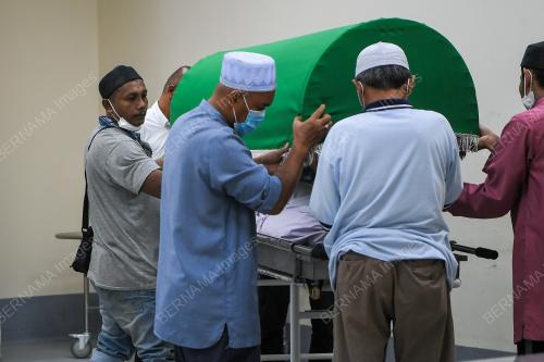 TIGA MAUT KEMALANGAN MOTORSIKAL
