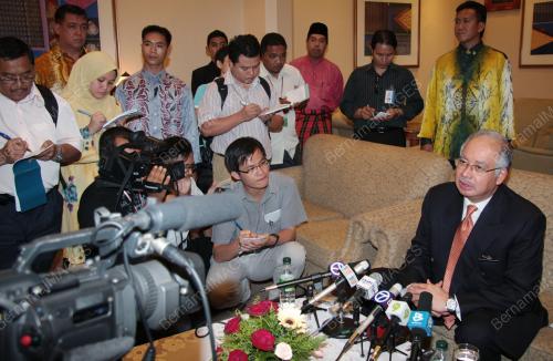 NAJIB TUN RAZAK