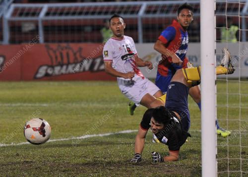 JB09_24062014_LIGA_PERDANA