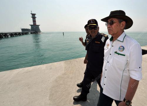 JB09_24102017_WAN_JUNAIDI_BN201710239204