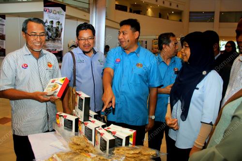 JB09_26092017_PENYAMPAIAN_SIJIL
