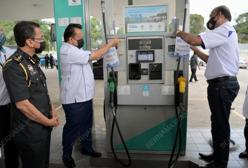 DATUK SERI ALEXANDER NANTA LINGGI