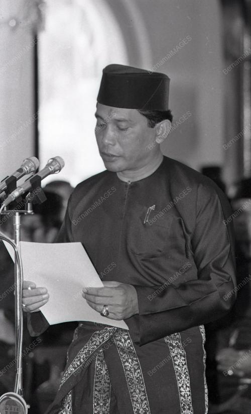 SULTAN ISKANDAR SHAH