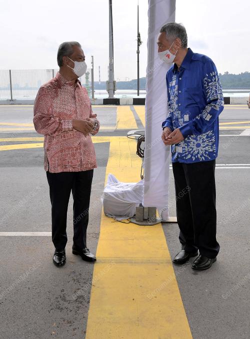 TAN SRI MUHYIDDIN YASSIN
