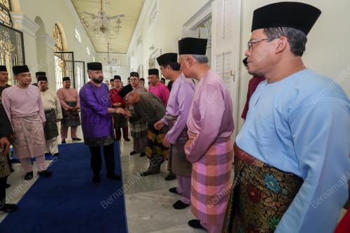 TUNKU MAHKOTA ISMAIL