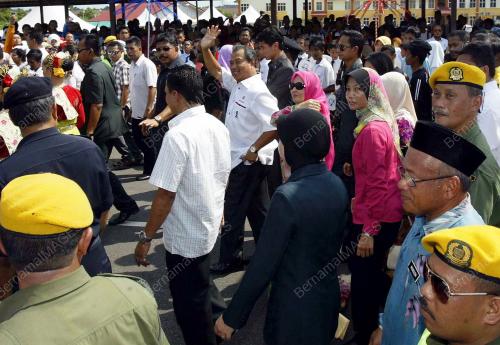 MUHYIDDIN YASSIN
