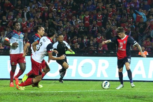 JB10_04042015_JDT
