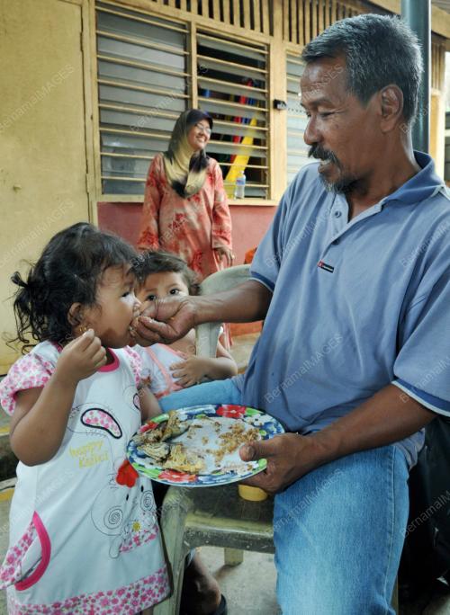 JB10_05112012_BANJIR_SPM