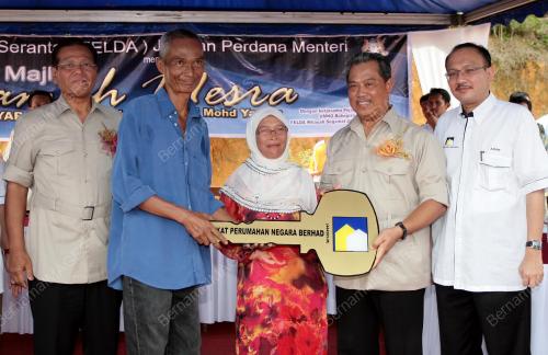 MUHYIDDIN YASSIN