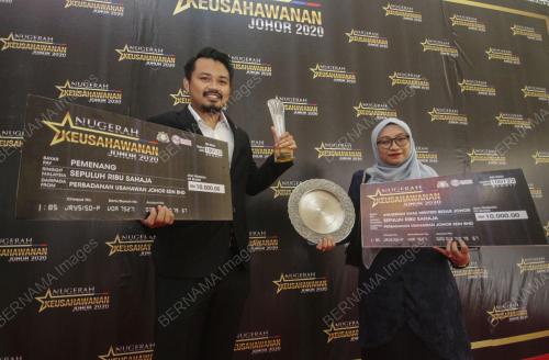 ANUGERAH USAHAWAN JOHOR