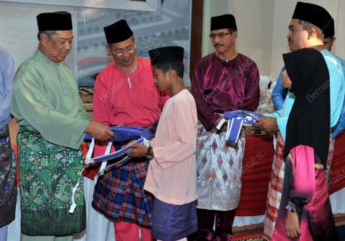 JB10_11082012_SUMBANGAN