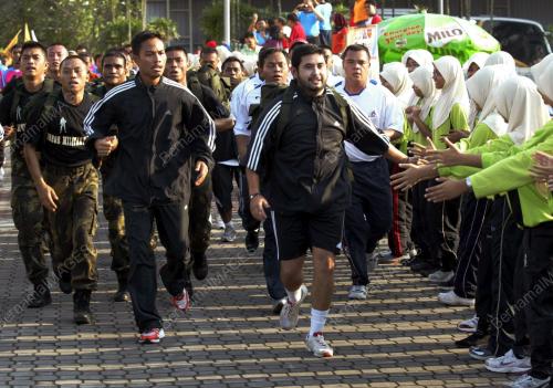 JB10_12022011_LARIAN_PERDANA