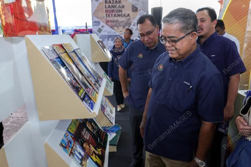 DATUK AARON AGO DAGANG 