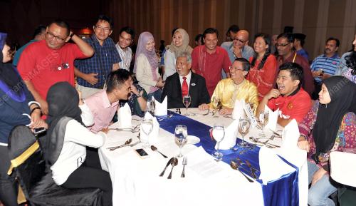 JB10_15072014_IFTAR