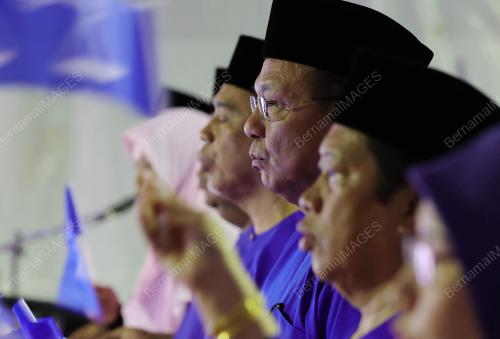 DATUK HASNI MOHAMAD
