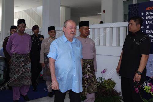 SULTAN JOHOR SULTAN IBRAHIM ALMARHUM SULTAN ISKANDAR 