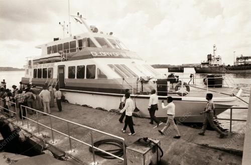 FERI DARI PASIR GUDANG KE PULAU BATAM