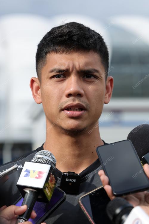 SYIHAN HAZMI