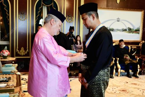 JB10_22042019_ISTIADAT_PERLANTIKAN_EXCO