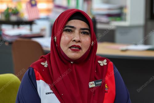 JOHOR-BILIK GURU (BANTUAN)