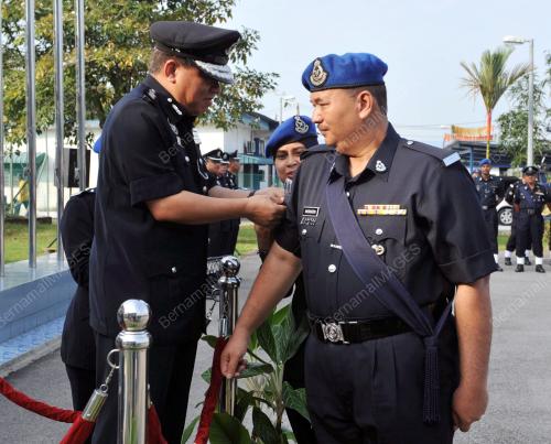 JB10_25032015_POLIS_MARIN