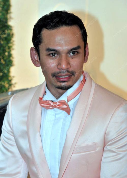 NORMAN HAKIM & MEMEY