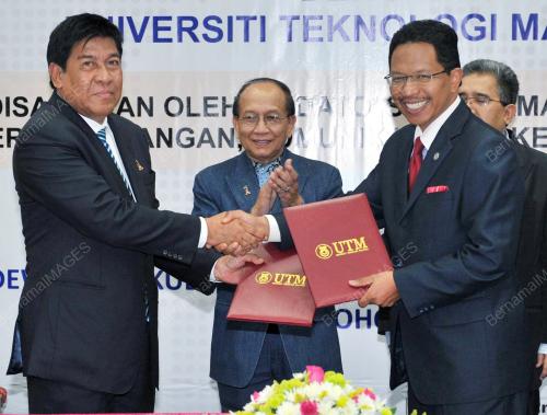 DATUK SERI UTAMA DR RAIS YATIM