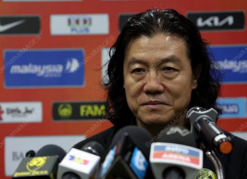 KIM PAN GON