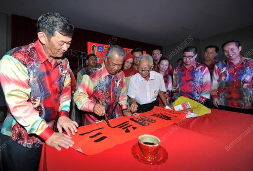 JB10_28022015_CINA