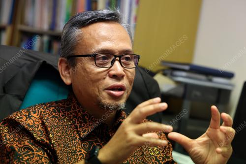 PROF MADYA DR MOHD AZHAR ABD HAMID